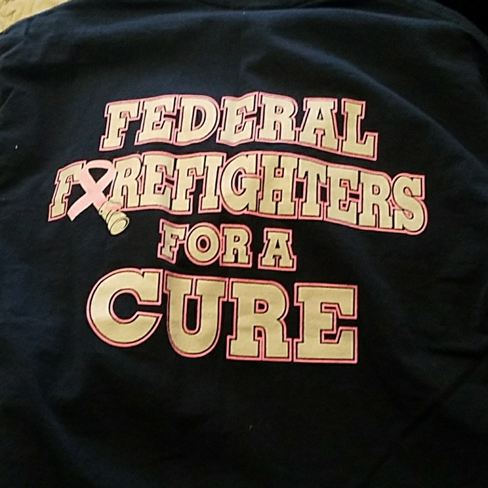 t-shirt - Picture 2 of 2